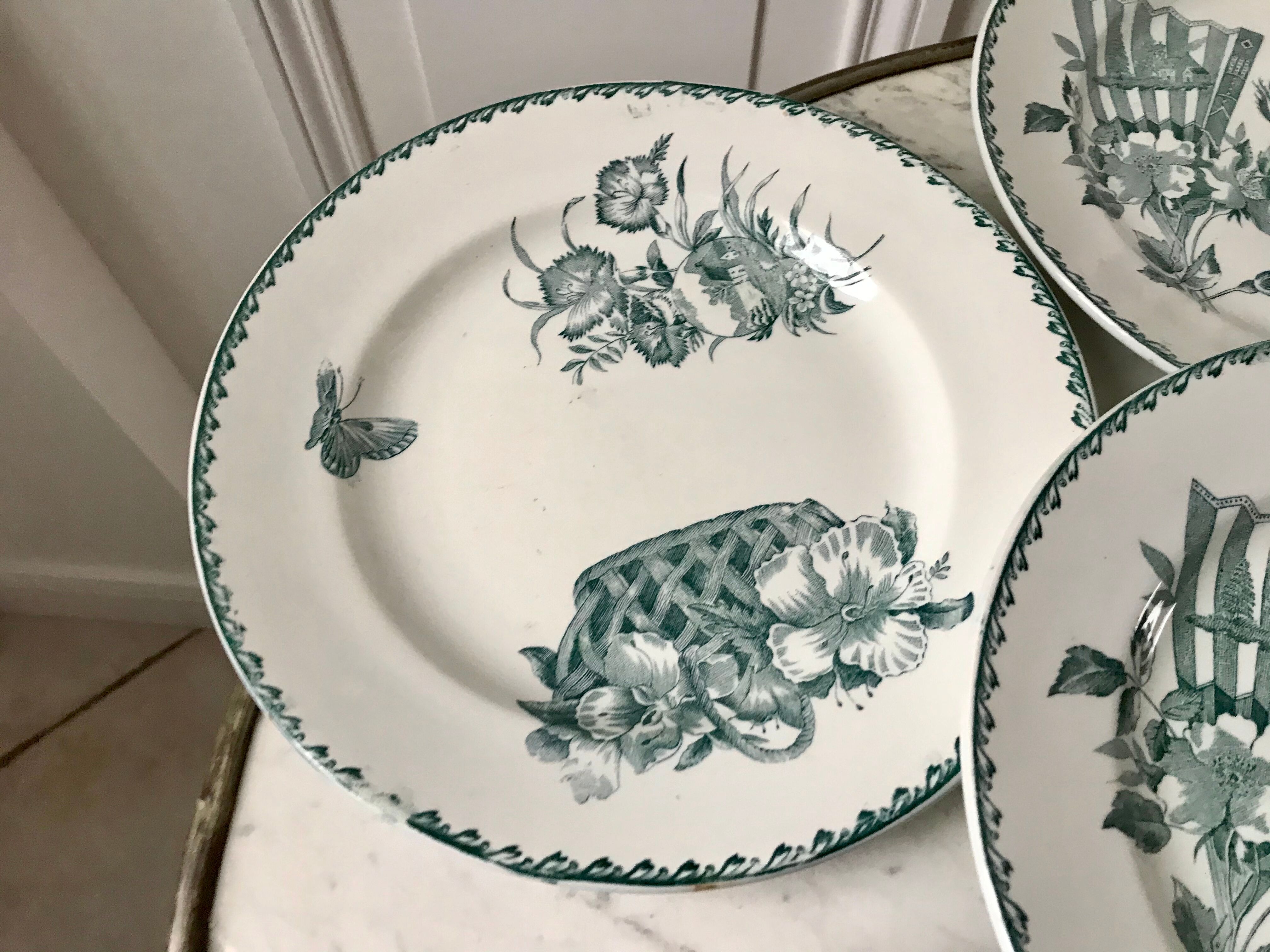 Set of 6 flat plates terre de fer saint-amand model "cartels" xixth