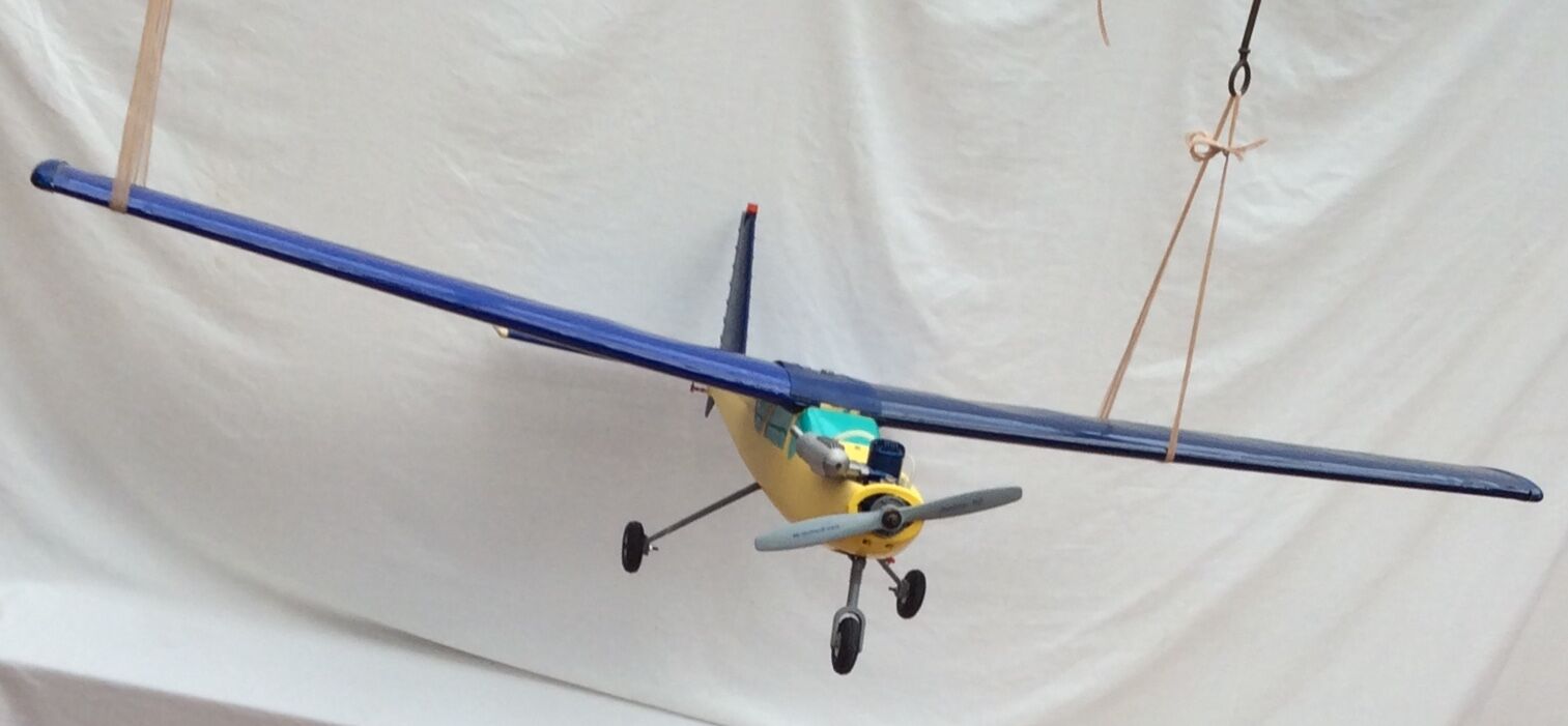 Model airplane circa 1980 years with gasoline engine in plastic dimension H-25cm- L-105- Pr-170