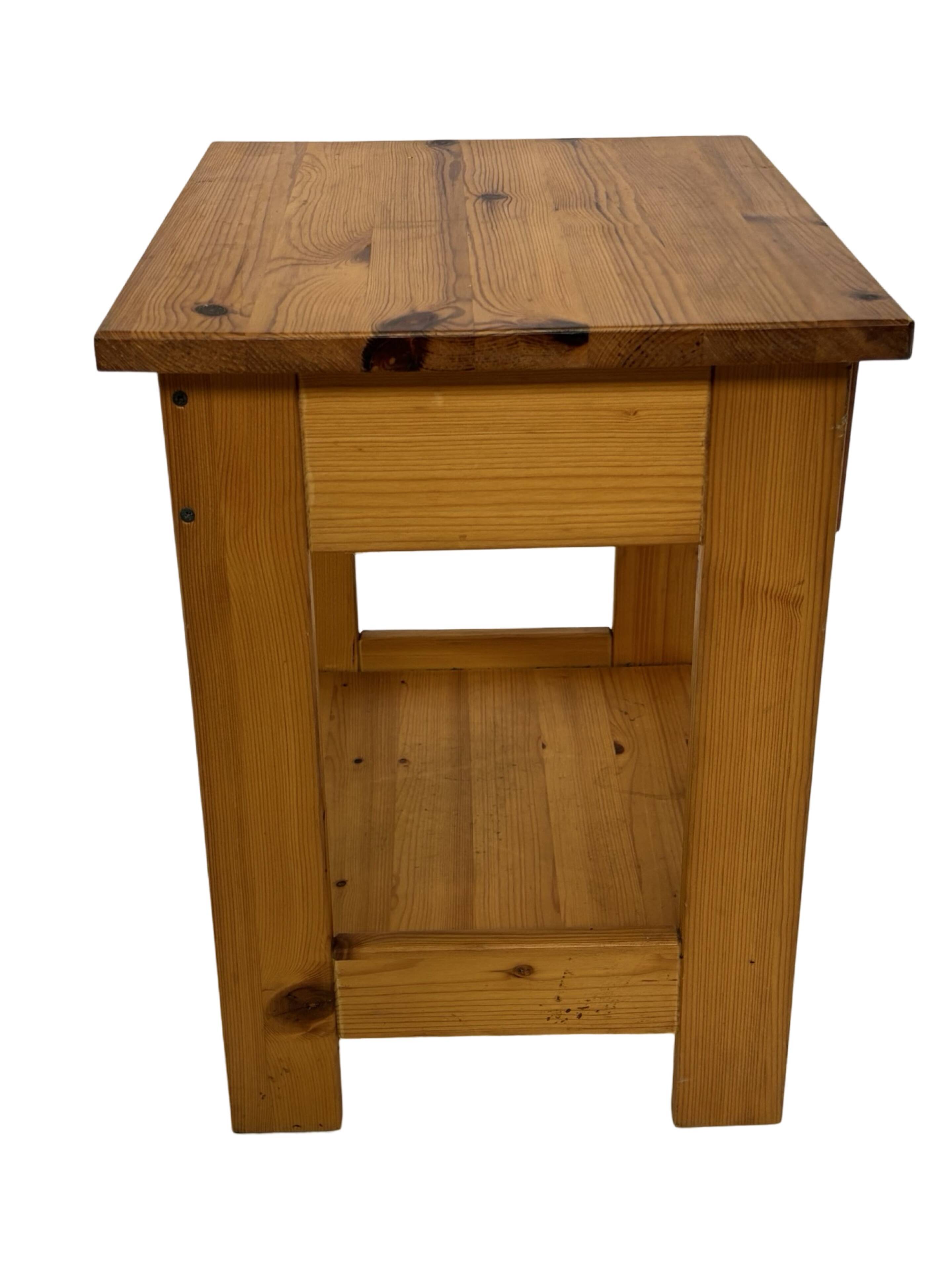 Vintage pinewood bedside table compact design 70's
