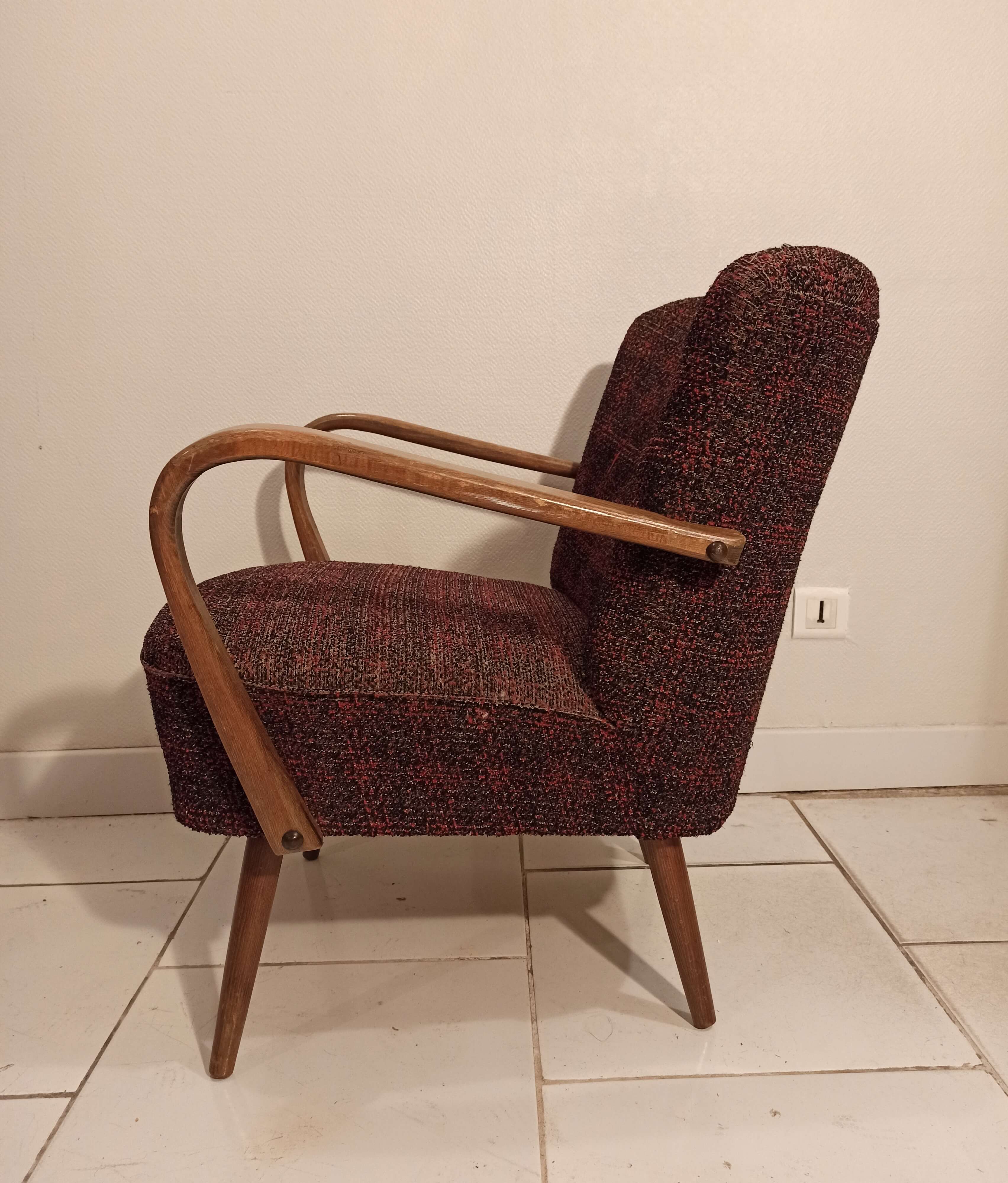 Vintage cocktail armchair armrests curved wood 1950