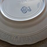 Pair of flat plates Terre de Fer "Régence" Saint-Amand & Hamage