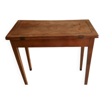 Game table