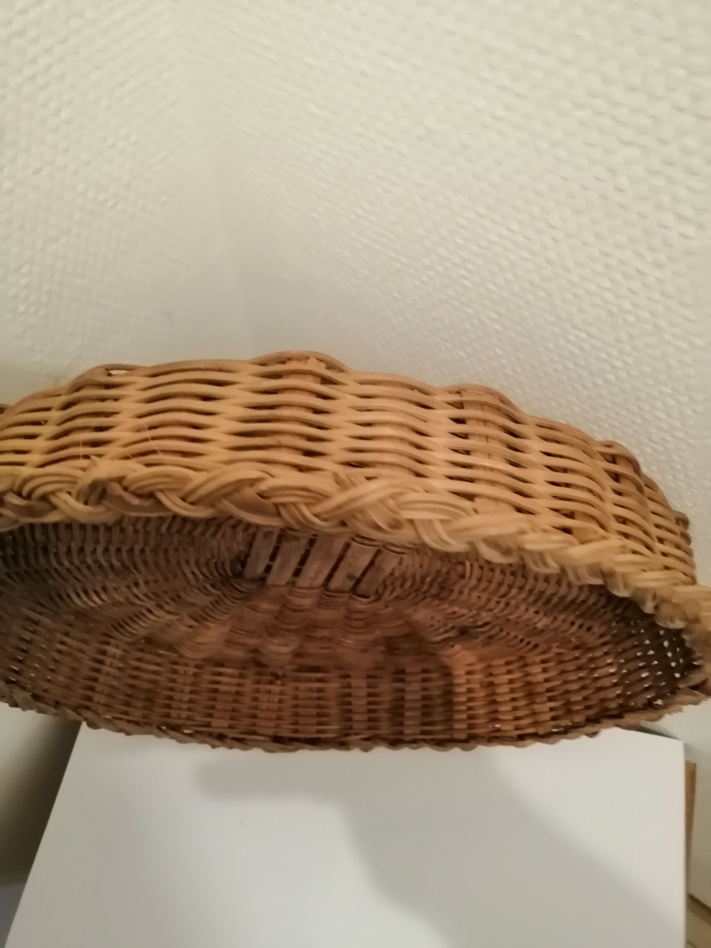 Wicker basket