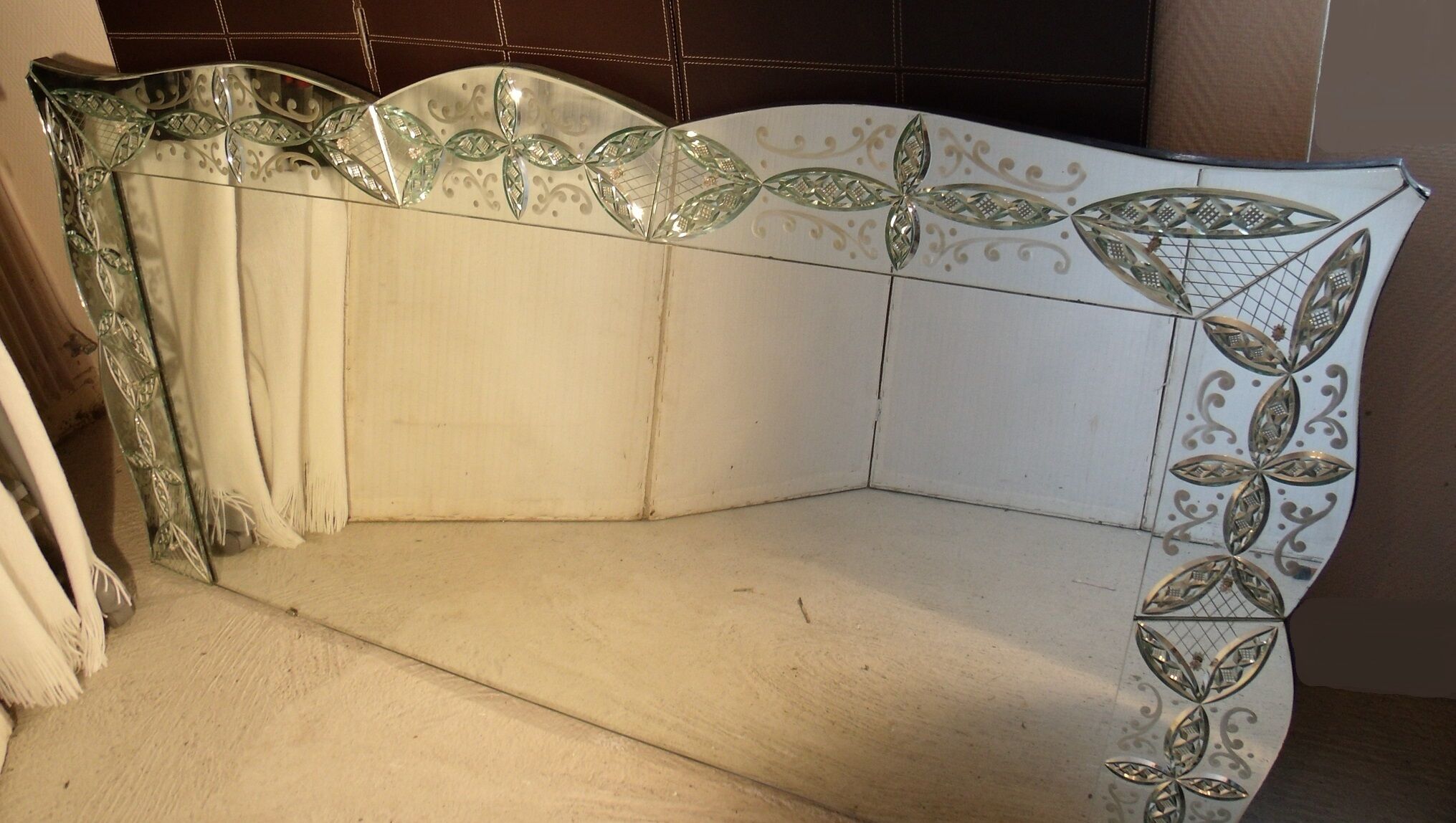 Venenian mirror 178 x 86cm