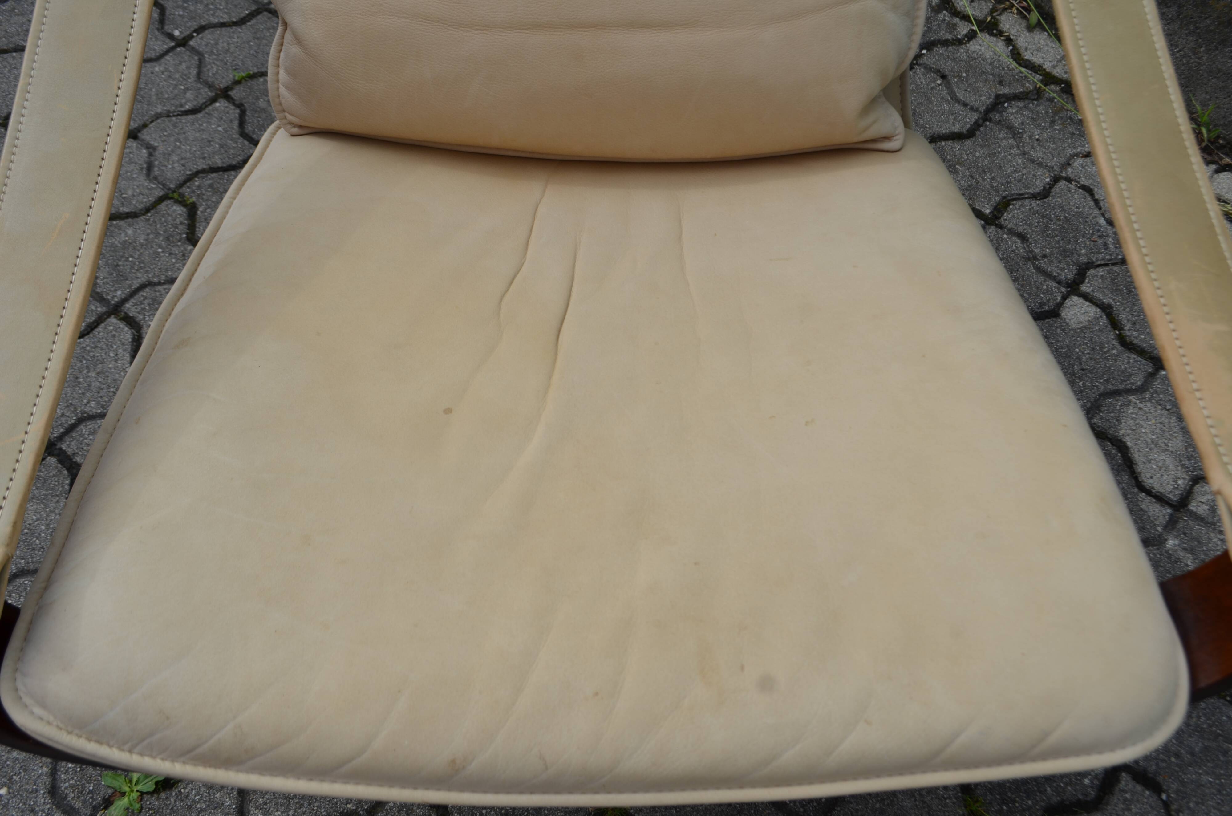 Ake fribytter for nelo sweden swivel leather lounge chair