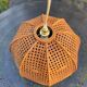 Suspension en cannage et rotin vintage