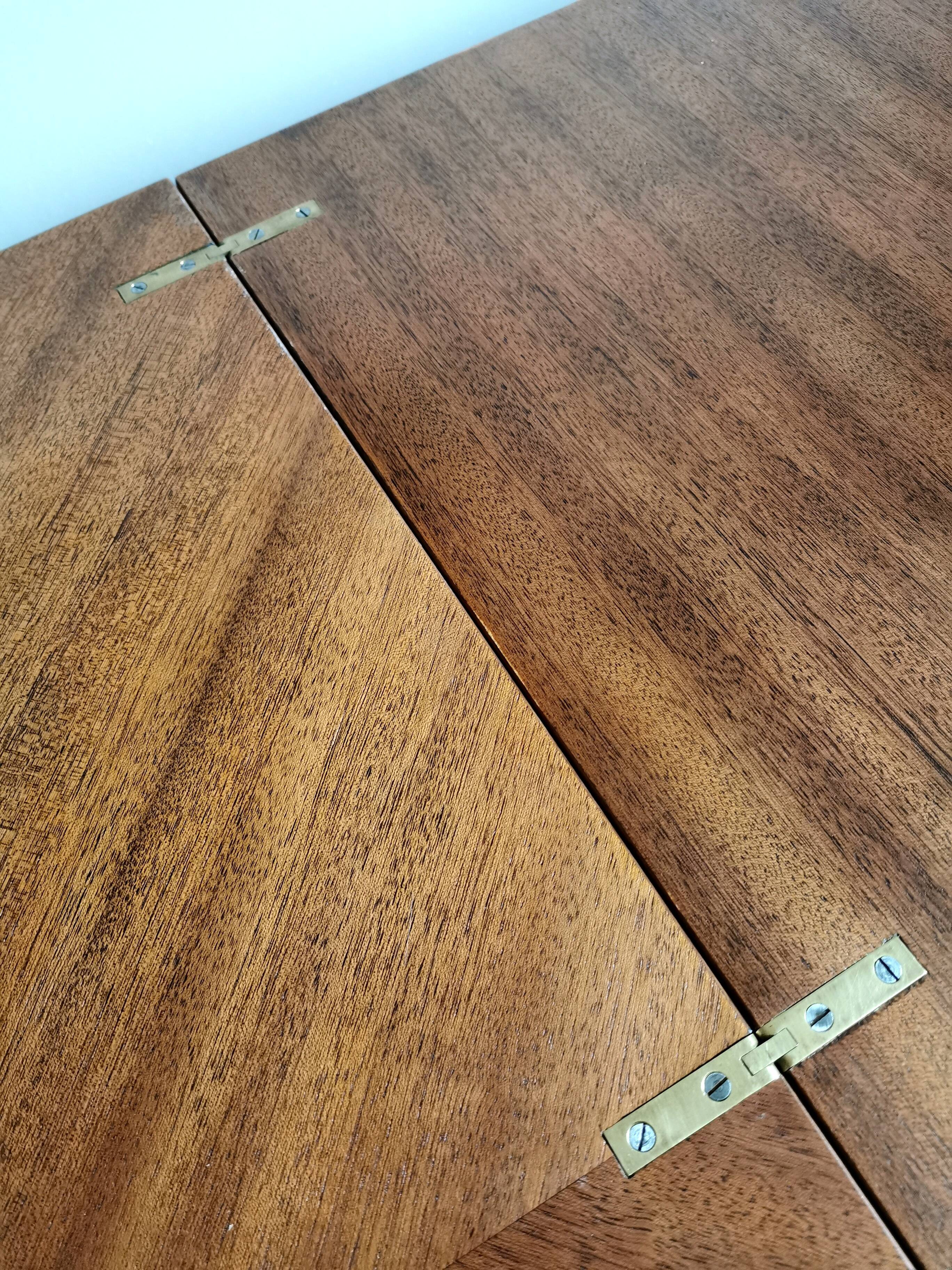 Renovated table with Albert Ducrot system