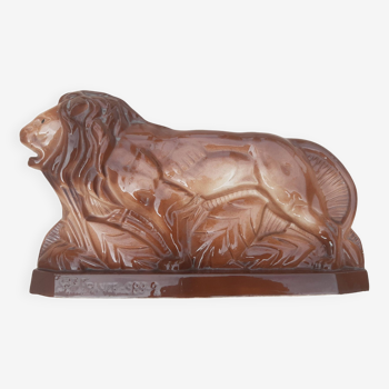 Lion stylized art deco earthenware of Saint Clement