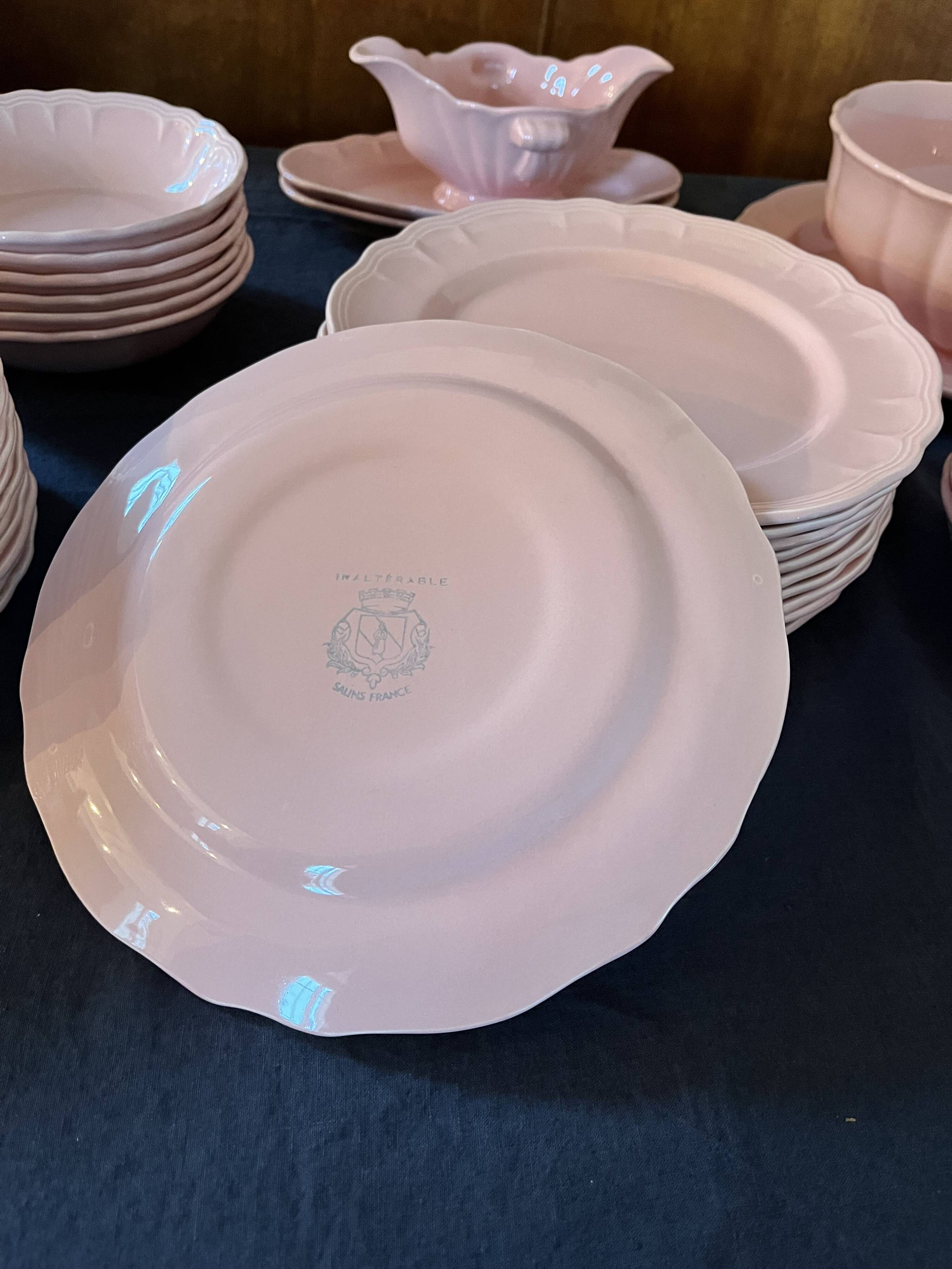 Salins 38 Piece Pink Dinnerware Set