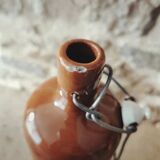 Old bottle, Sandstone