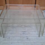 2 plexiglass nesting tables