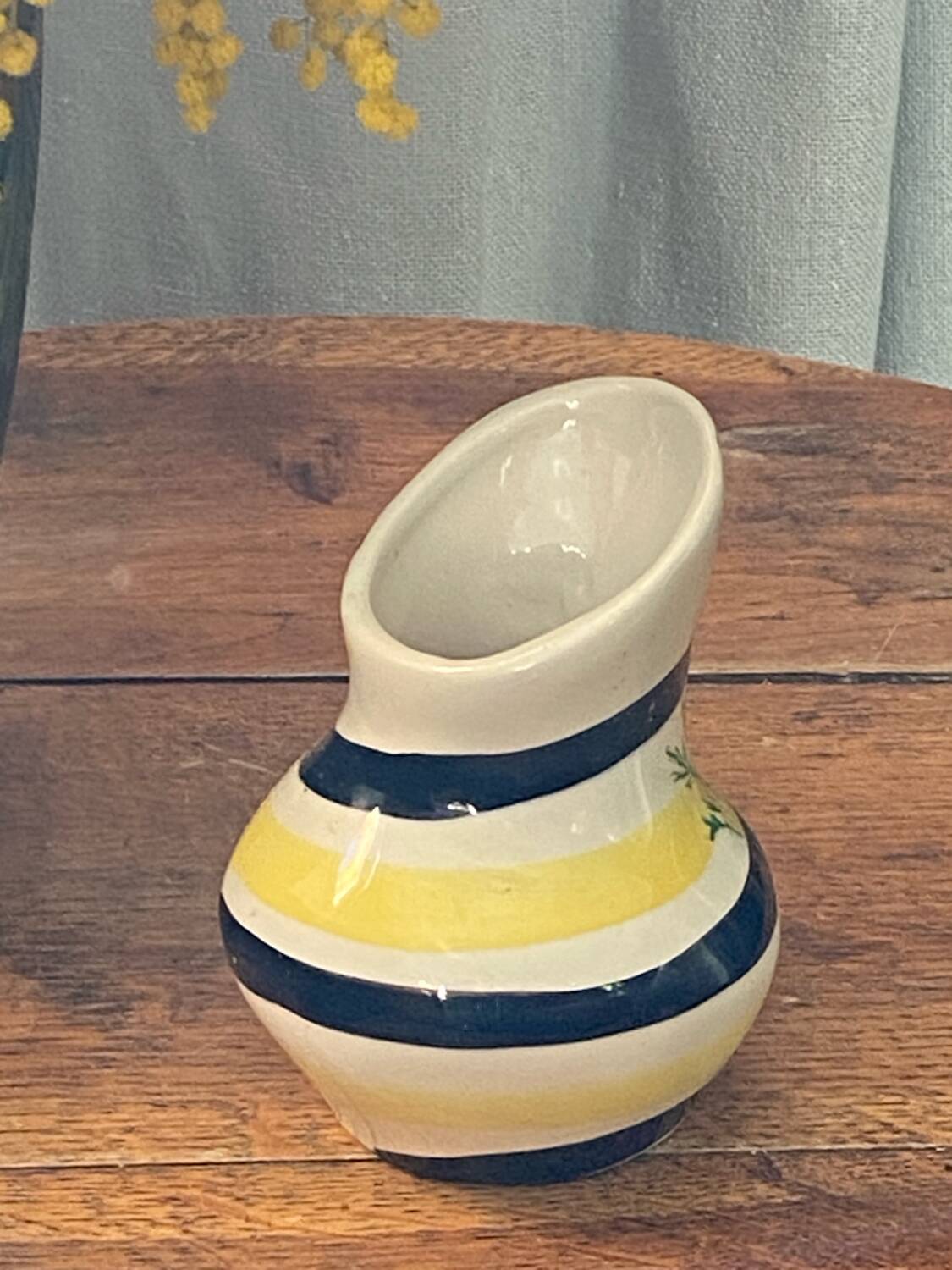Mini vase, mimosa, ceramic, Poët Laval
