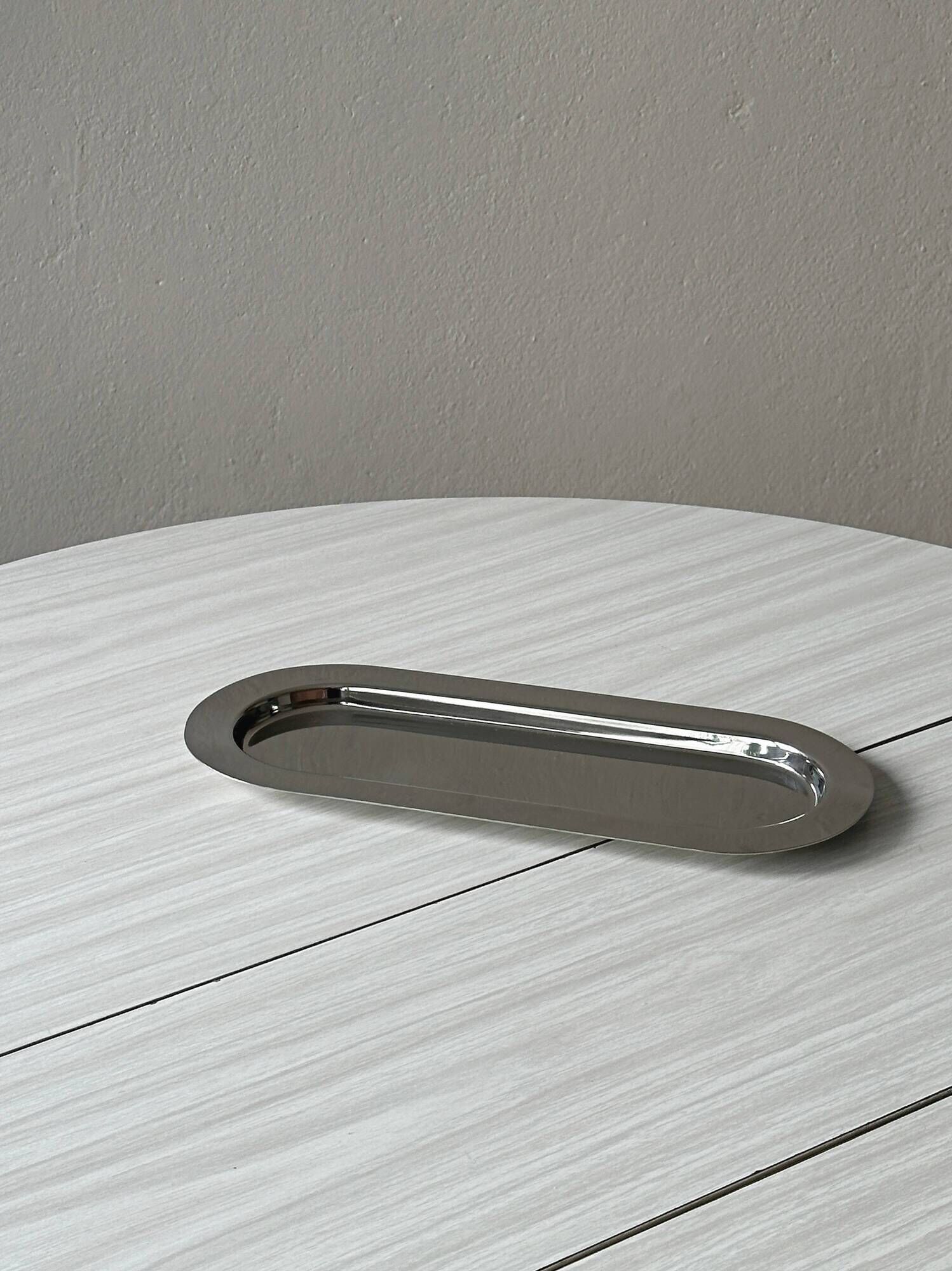 Stainless steel platter – Elongated oval serving dish in metal – Aperitif tray