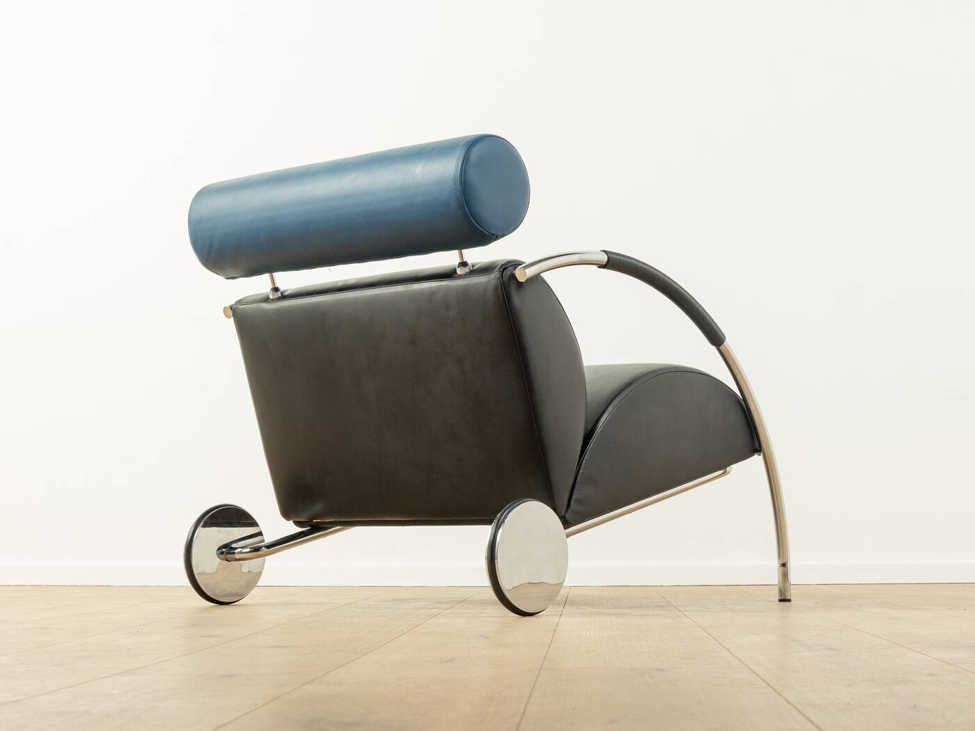 Fauteuil en chrome et cuir Zyklus par Peter Maly pour COR, 1984