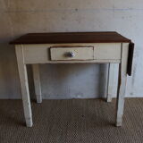 Table de cuisine ancienne
