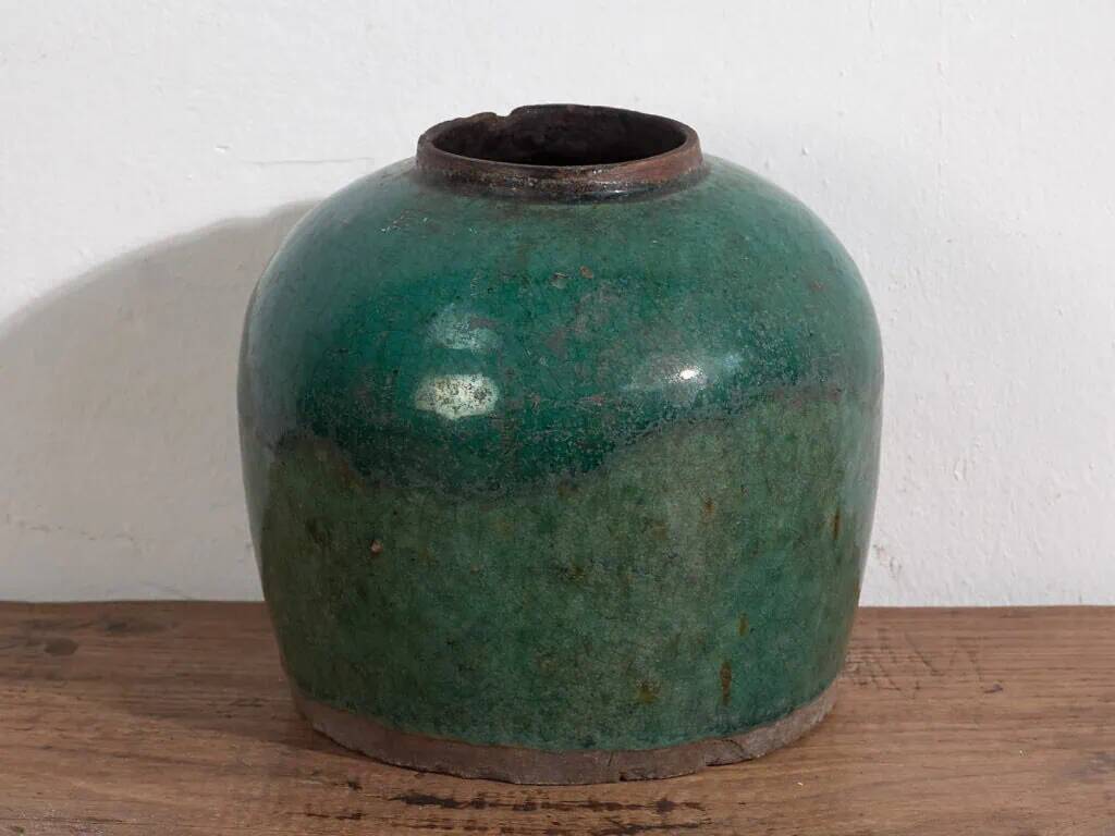 Ancient Chinese vase from the Qing dynasty (circa 1820) #22