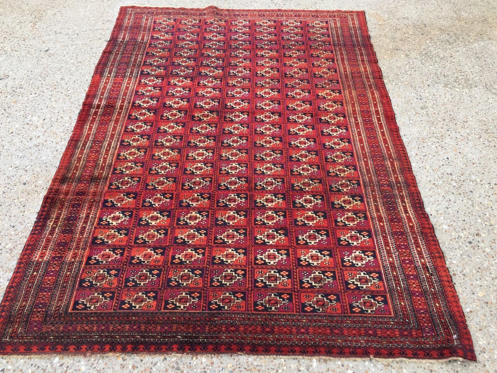 Traditional Turkoman Oriental Hand Made Rug 180x122cm boho