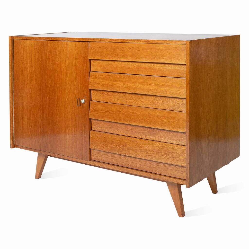 Cabinet U-458