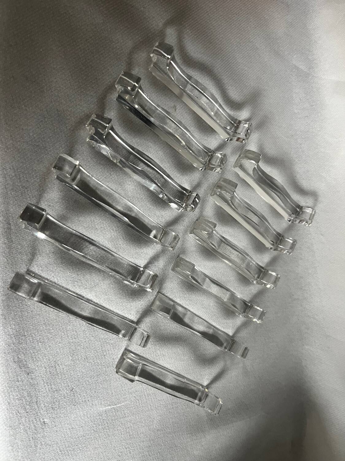 Set of 12 knife rests