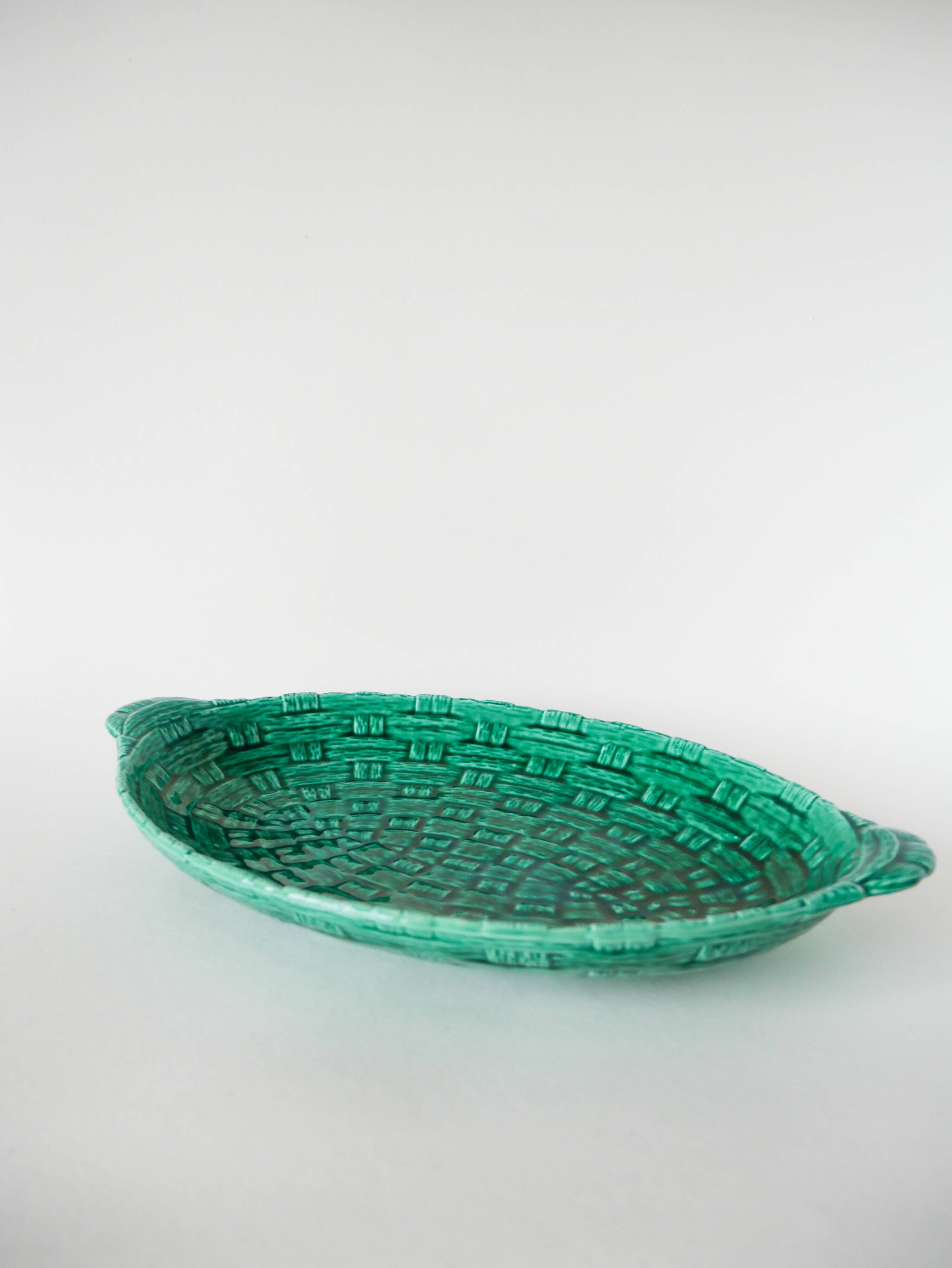 Large slip dish, green woven bamboo model, 1970