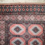 Tapis vintage fait main Bukhara en laine rose et bleu ciel (81cm x 118cm)