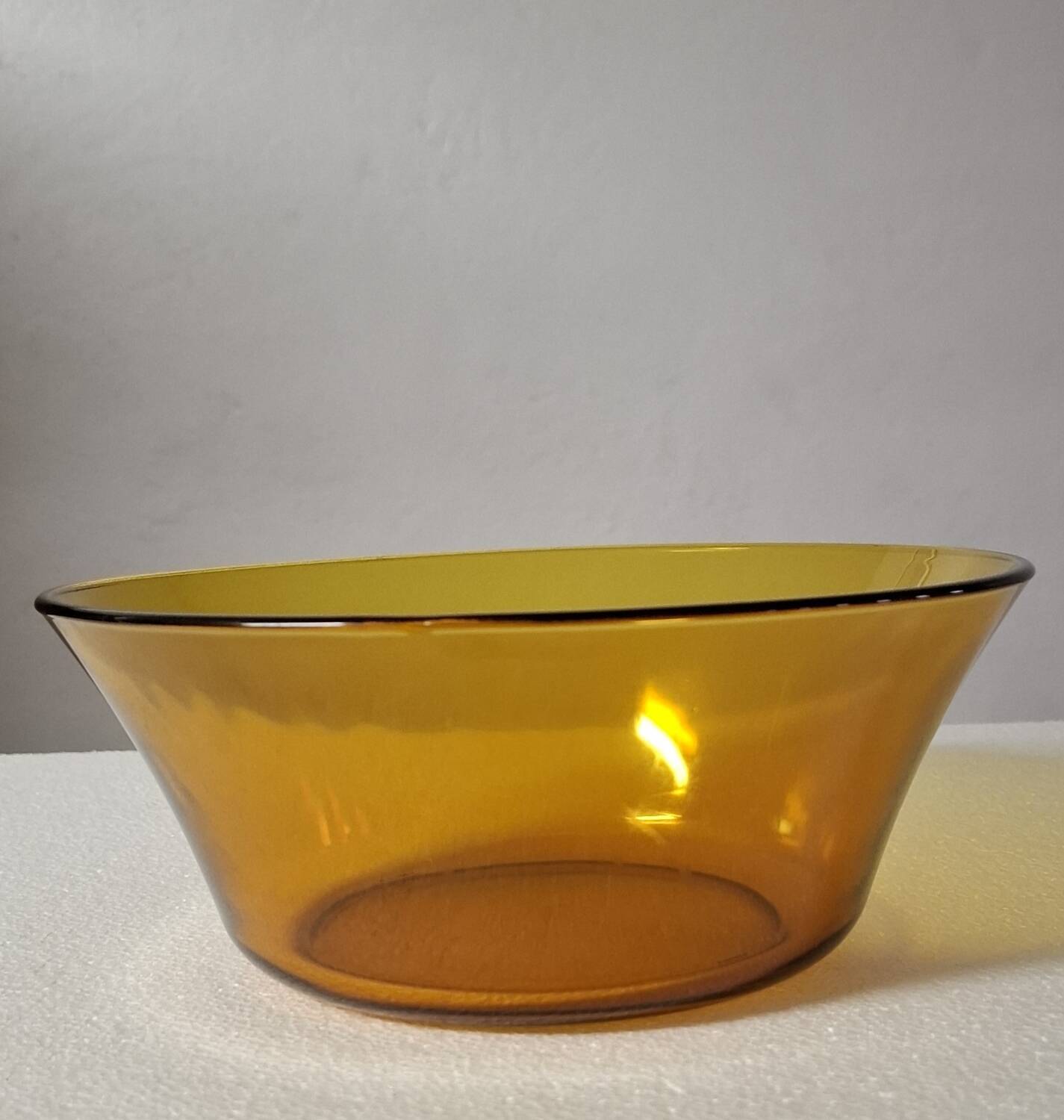 Vintage amber glass salad bowl.