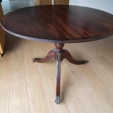Foldable empire round table, lion's claw