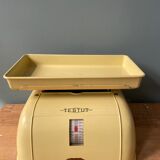 Vintage Yellow Testut scale, 1950s