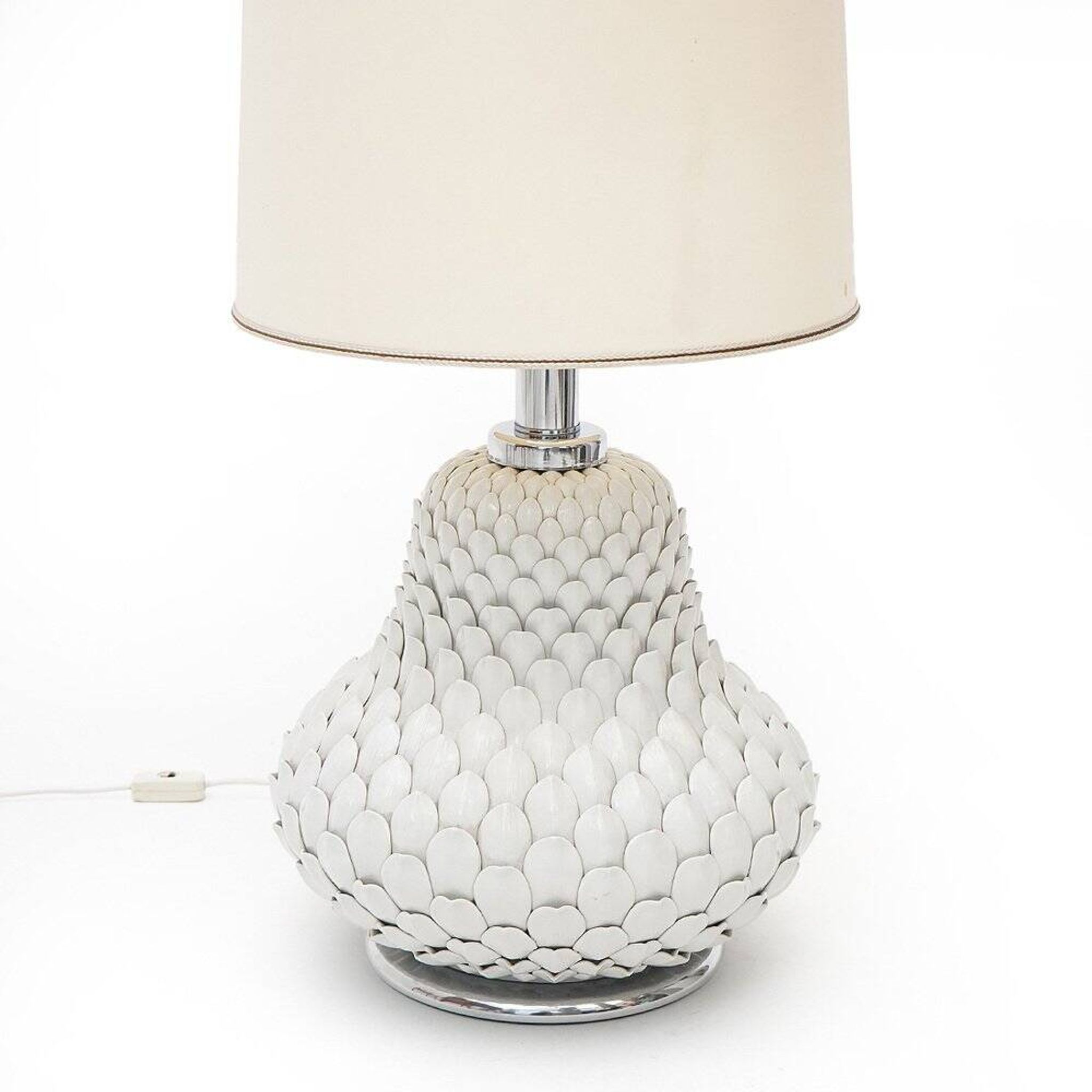 Artichoke table lamp in white ceramic, 1970s