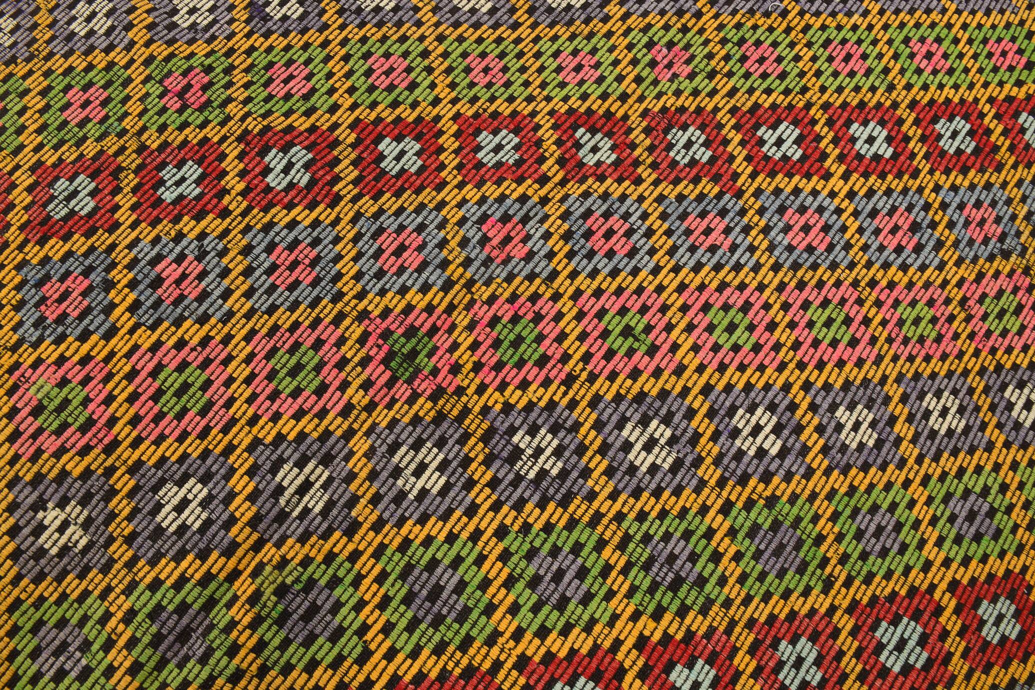 7x9 Yellow Green Handmade Wool Scandinavian Kilim Rug