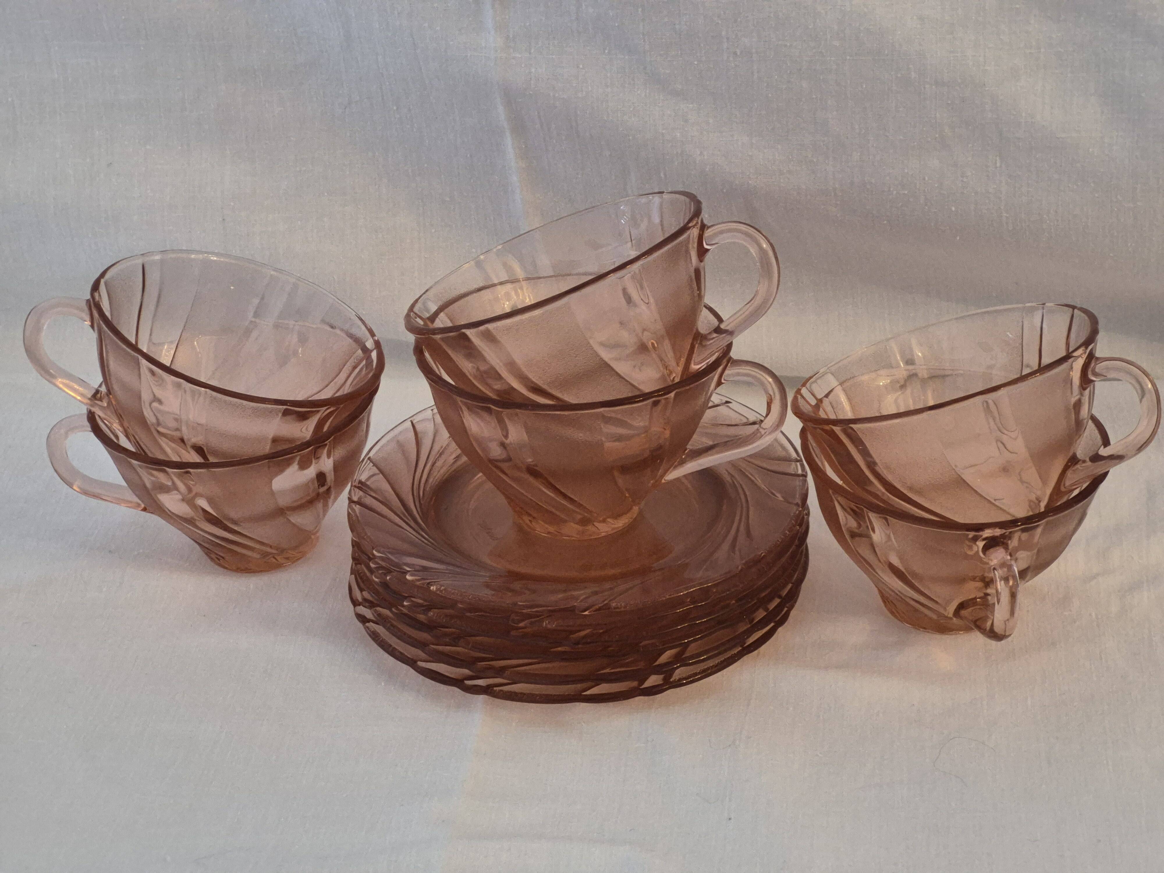 Cups and saucers vereco model beau rivage