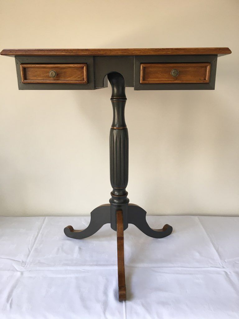 Pedestal table with drawers