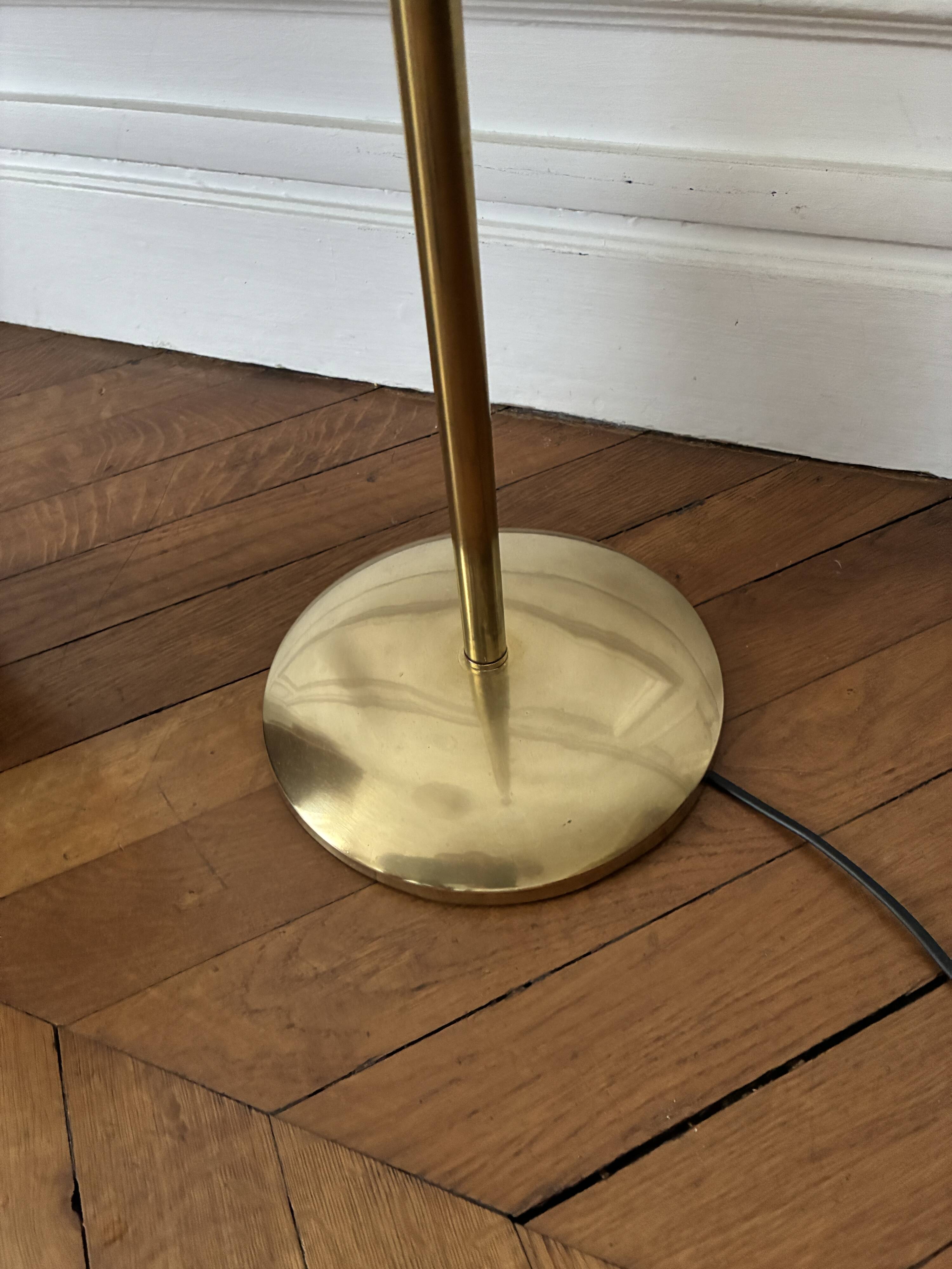 Adjustable Diabolo floor lamp in brass - 1950s