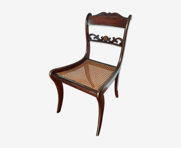 Chaise en bois cannée