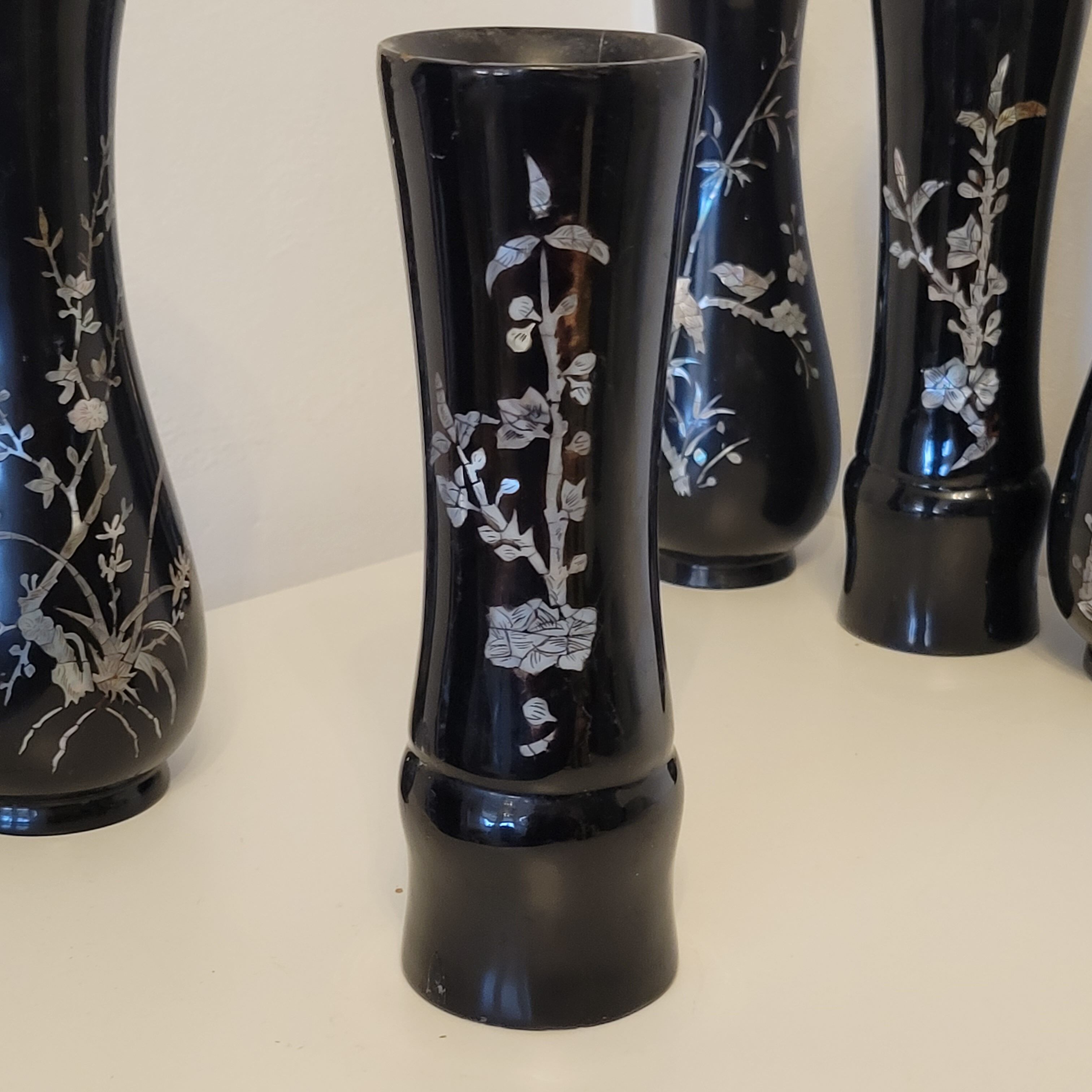 5 Vietnam vases black lacquered wood and mother-of-pearl inlays