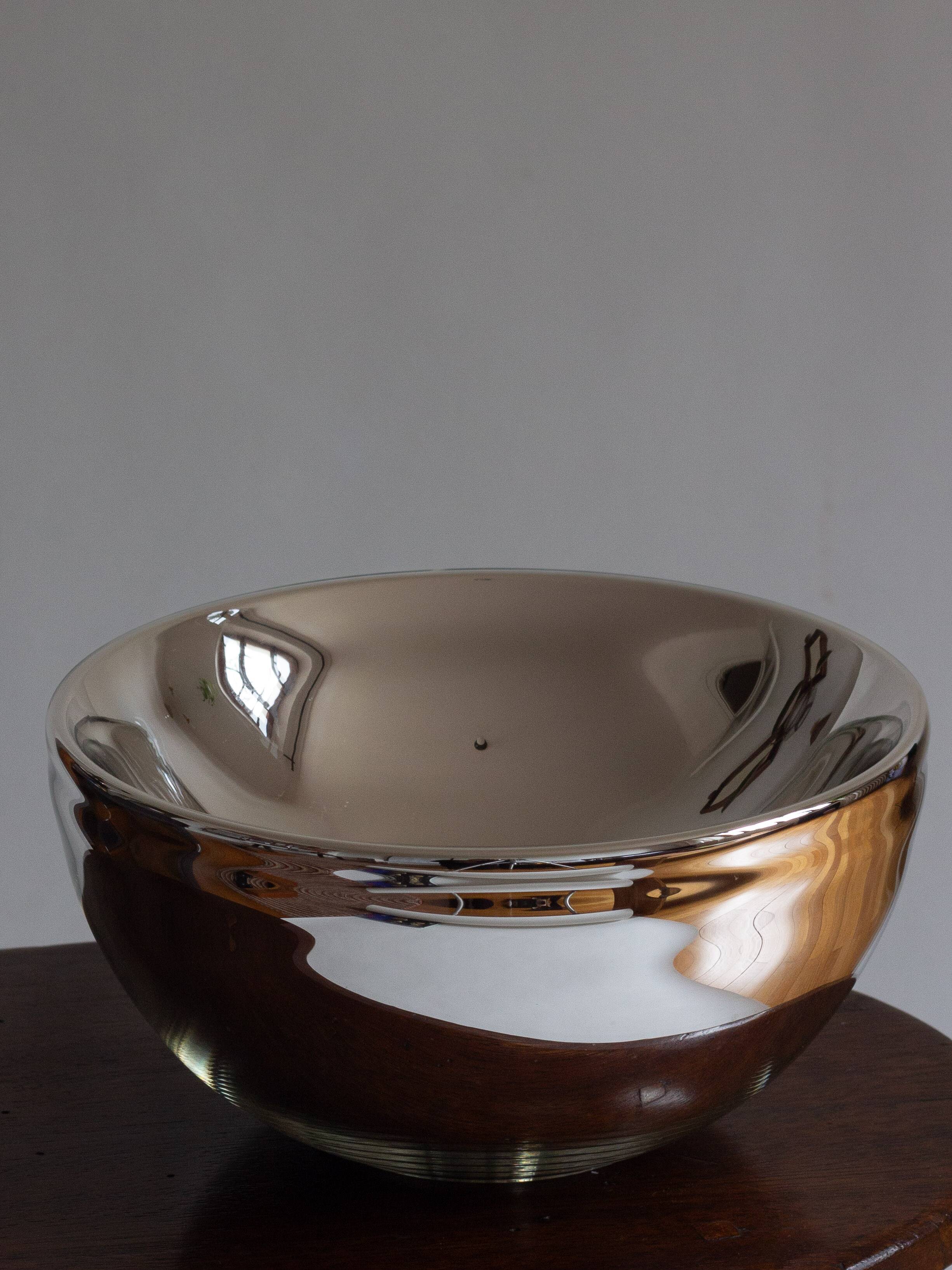 Eglomise glass centerpiece or pocket emptier, Dogale Venezia, Italy