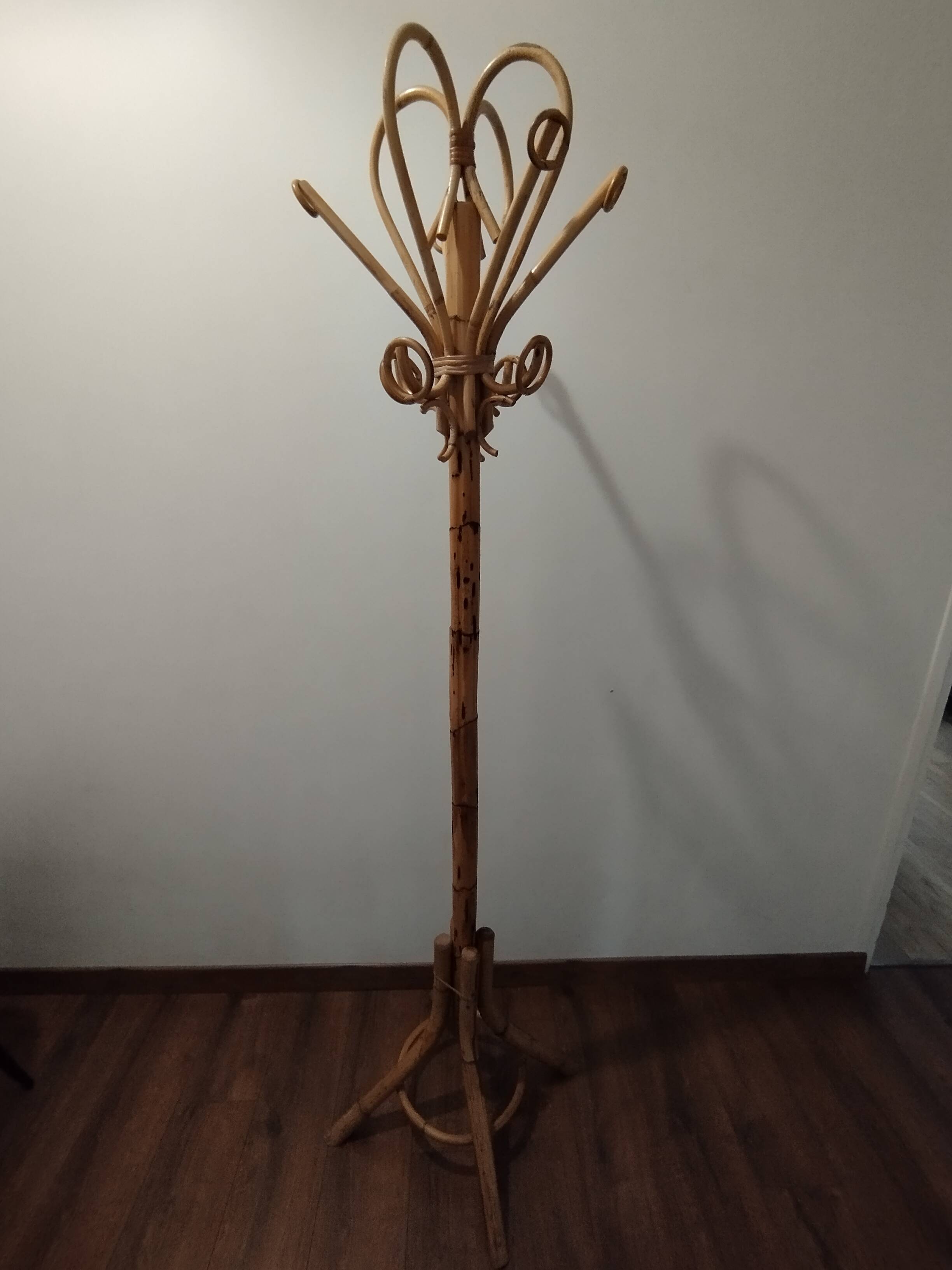 Vintage bamboo coat rack in the style of Franco Albini.