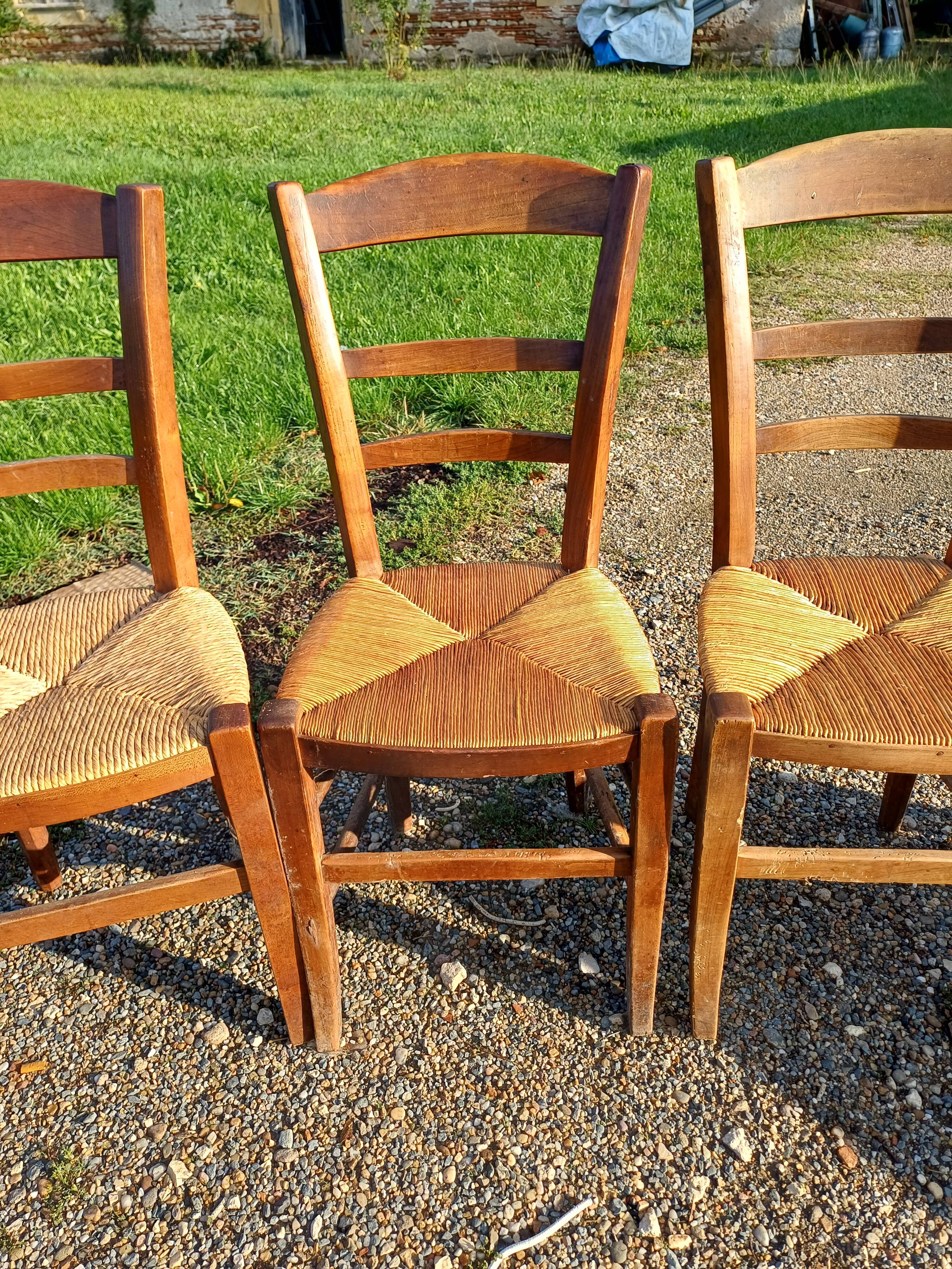 6 old straw chairs