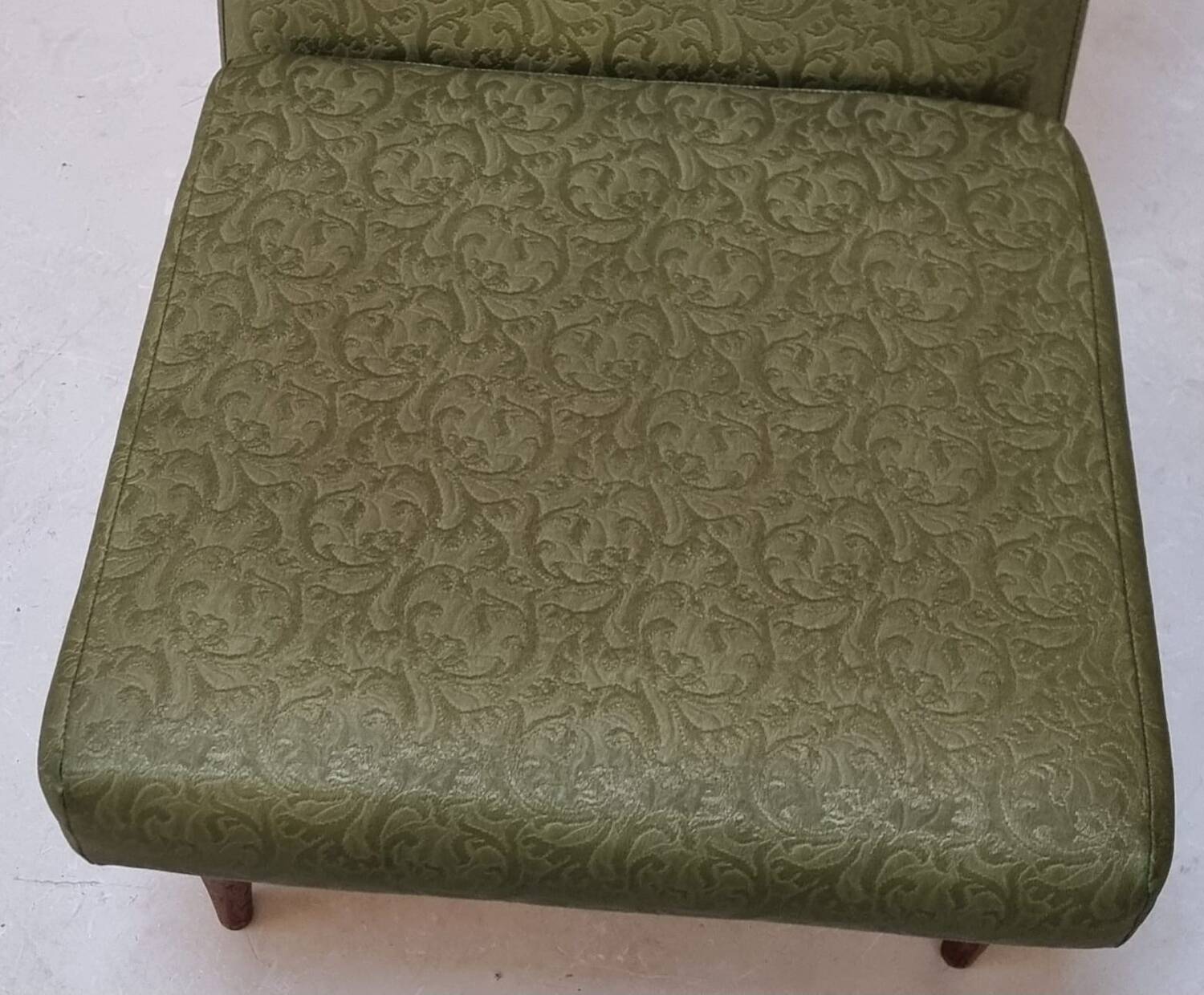 Fauteuils du milieu du siècle