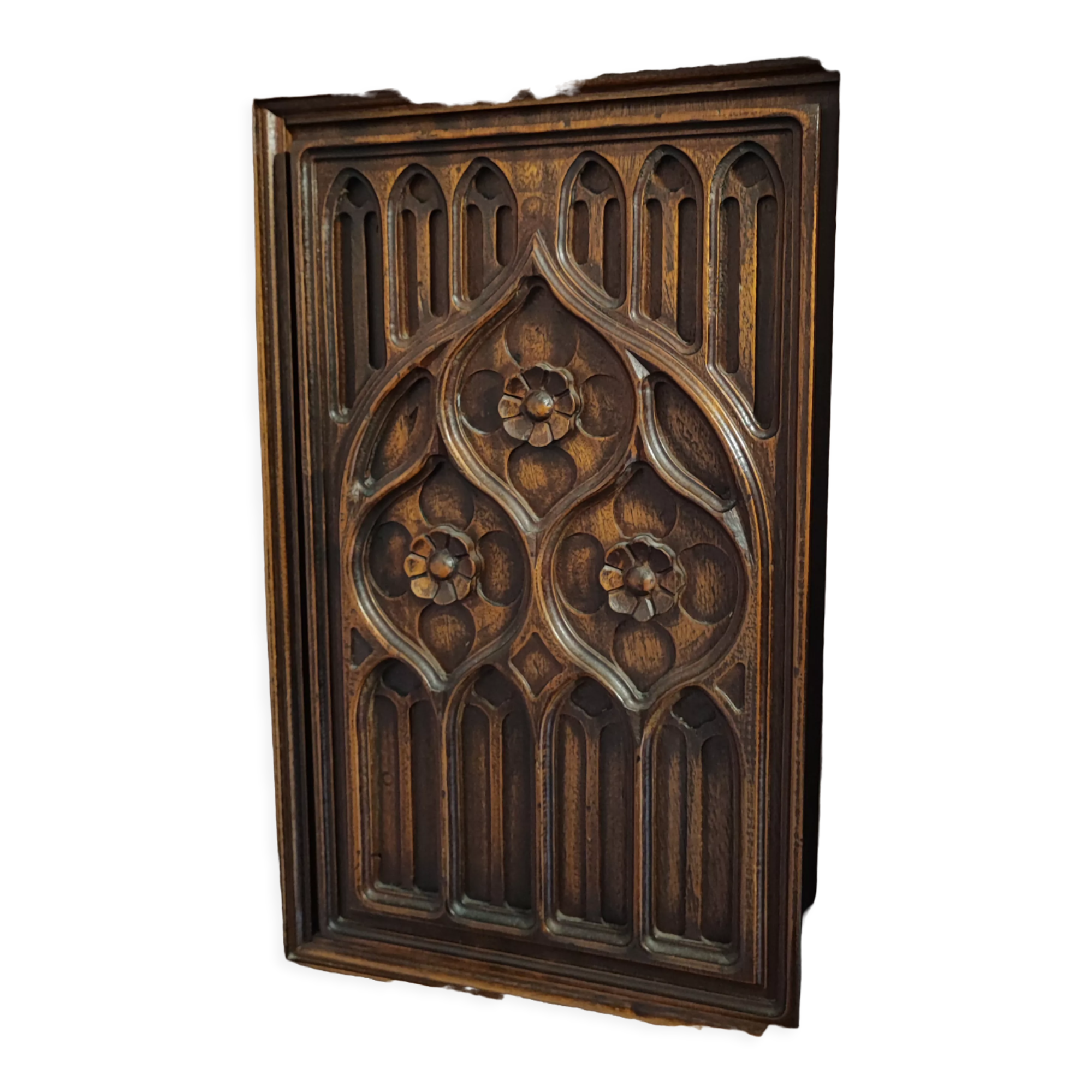 Wardrobe in Gothic style