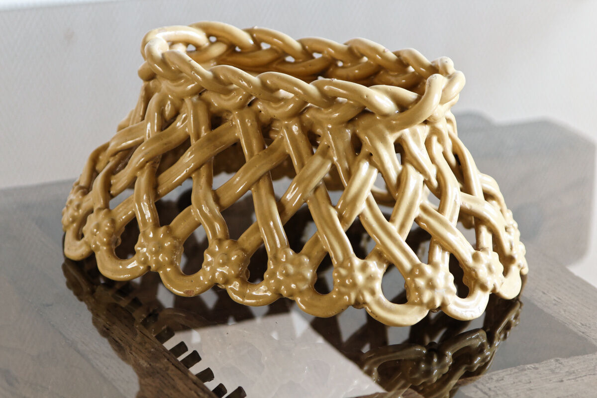 Old fruit cup, Langeais