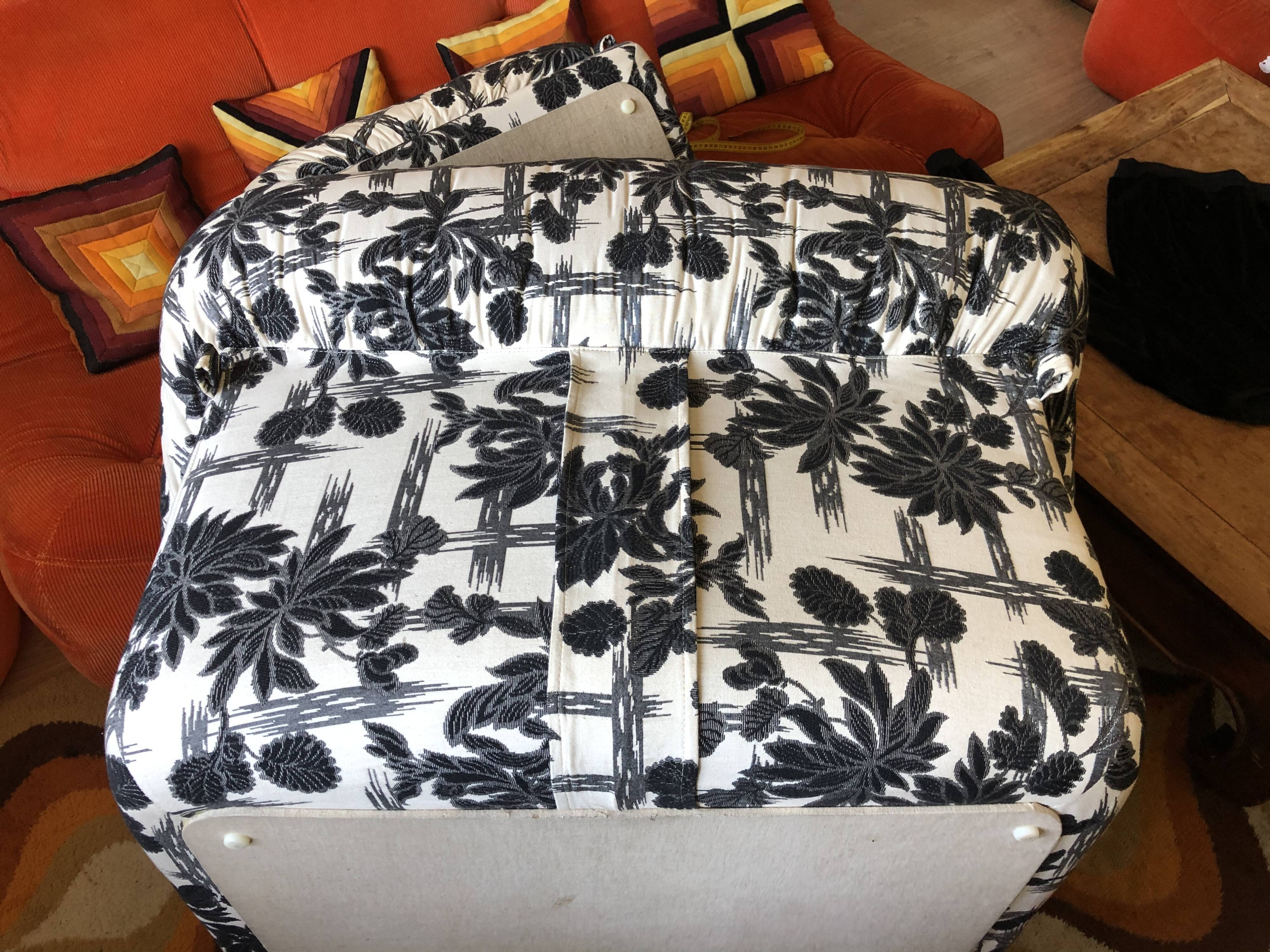 Vintage airborne potato chair heater & its matching pouf