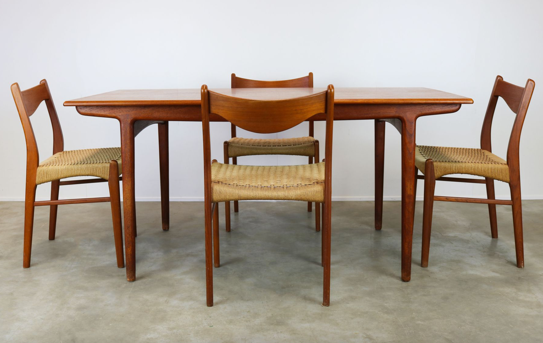 Dining Room Set by Ejner Larsen - Aksel Bender for Naestveld Mobelfabrik - Glyngore Stolefabrik Denmark 1950s