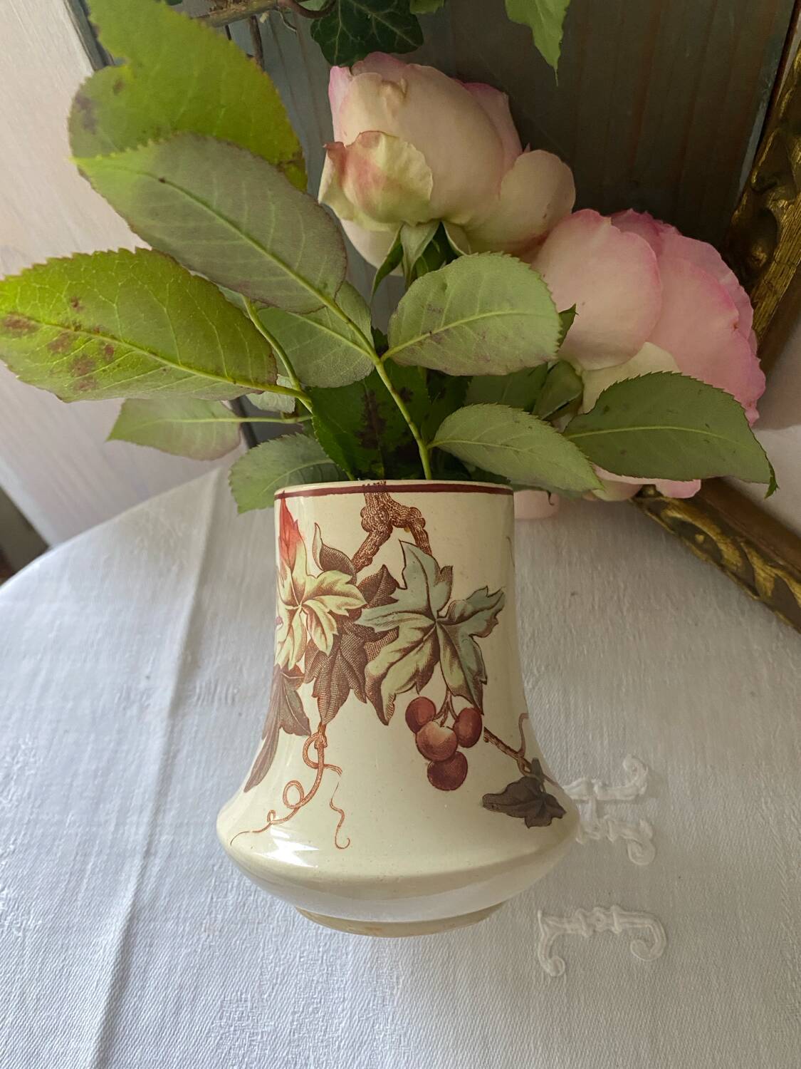 Small polychrome earthenware vase KG Lunéville old