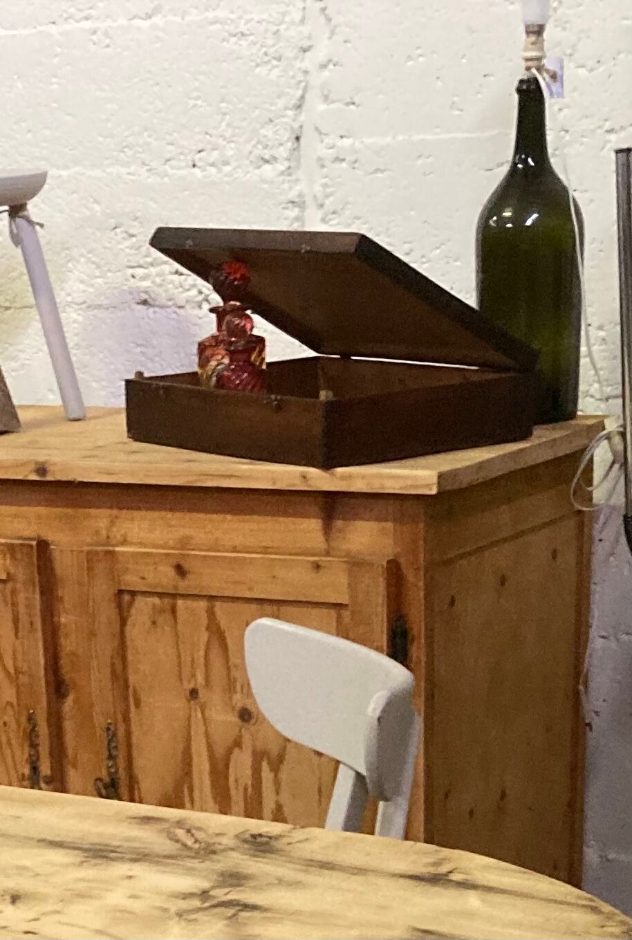 Fine wooden box 19 th