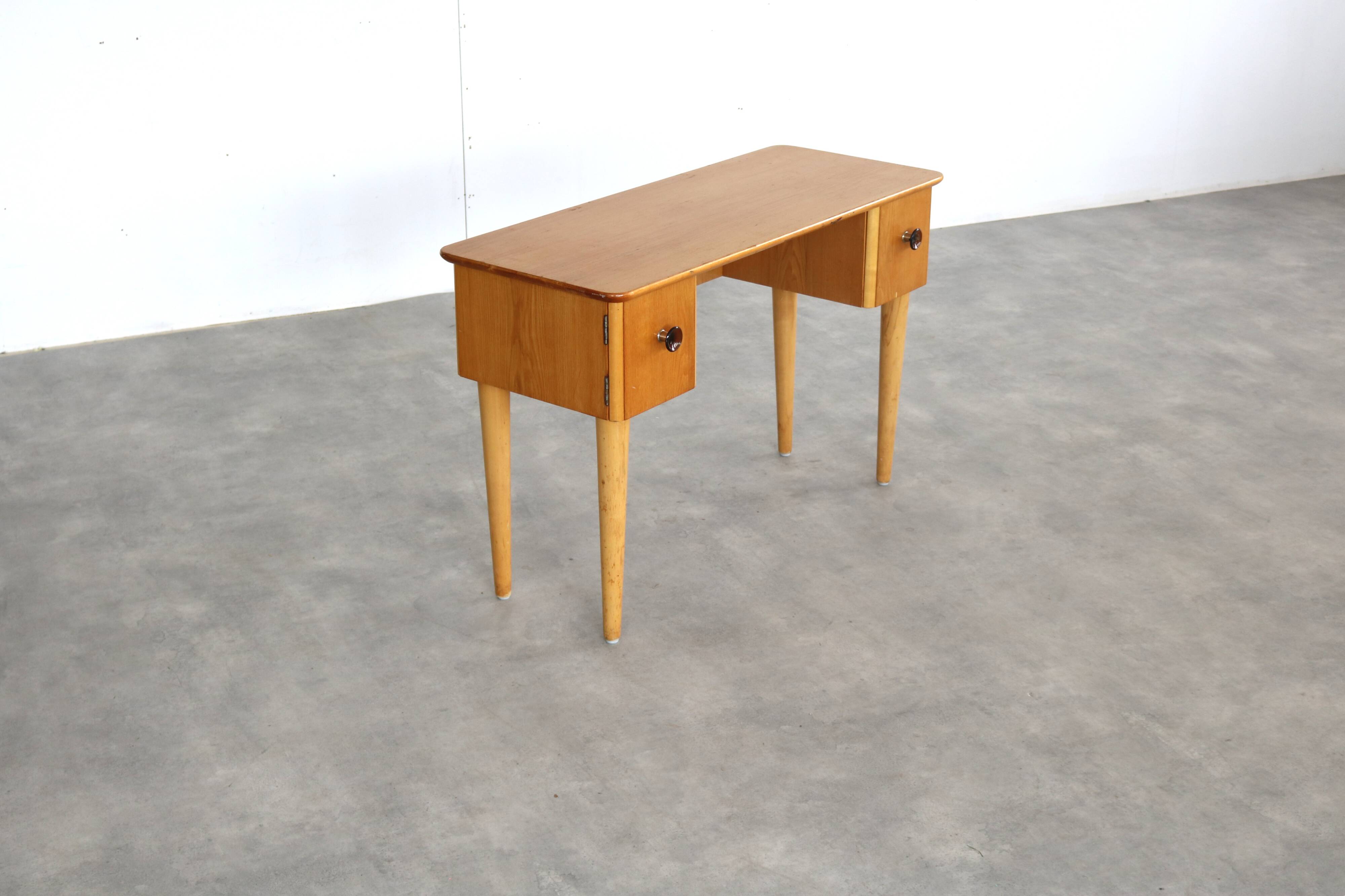 vintage side table | dressing table | 1960s | Swedish