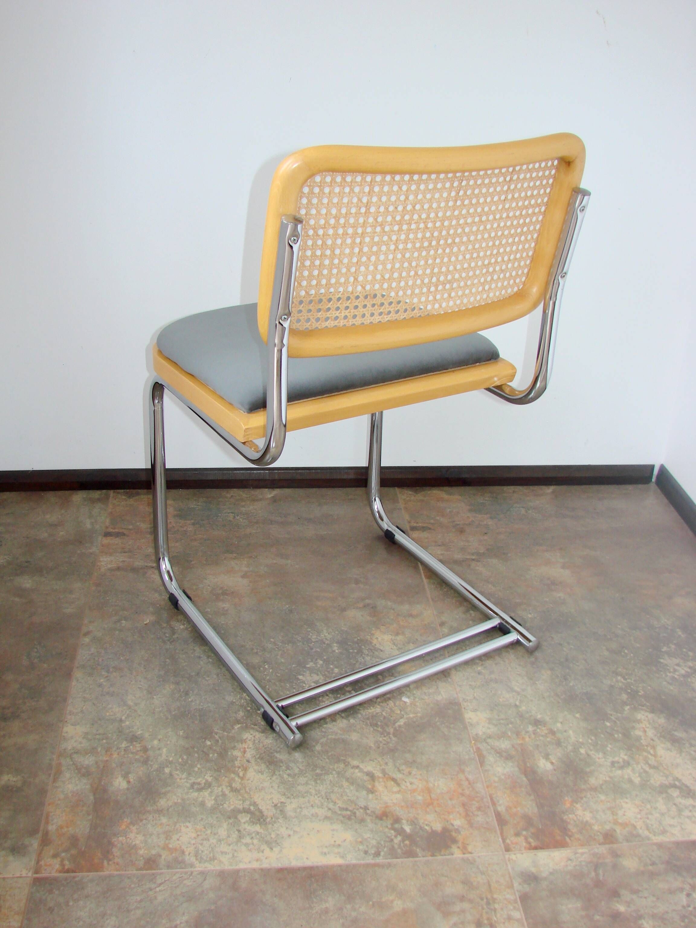 Vintage Bauhaus chair, 1980s – chrome, raffia and fabric