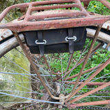 Very old city bike ONOTO Cycles Dole du Jura from the 60s