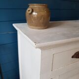 Former parisian buffet white