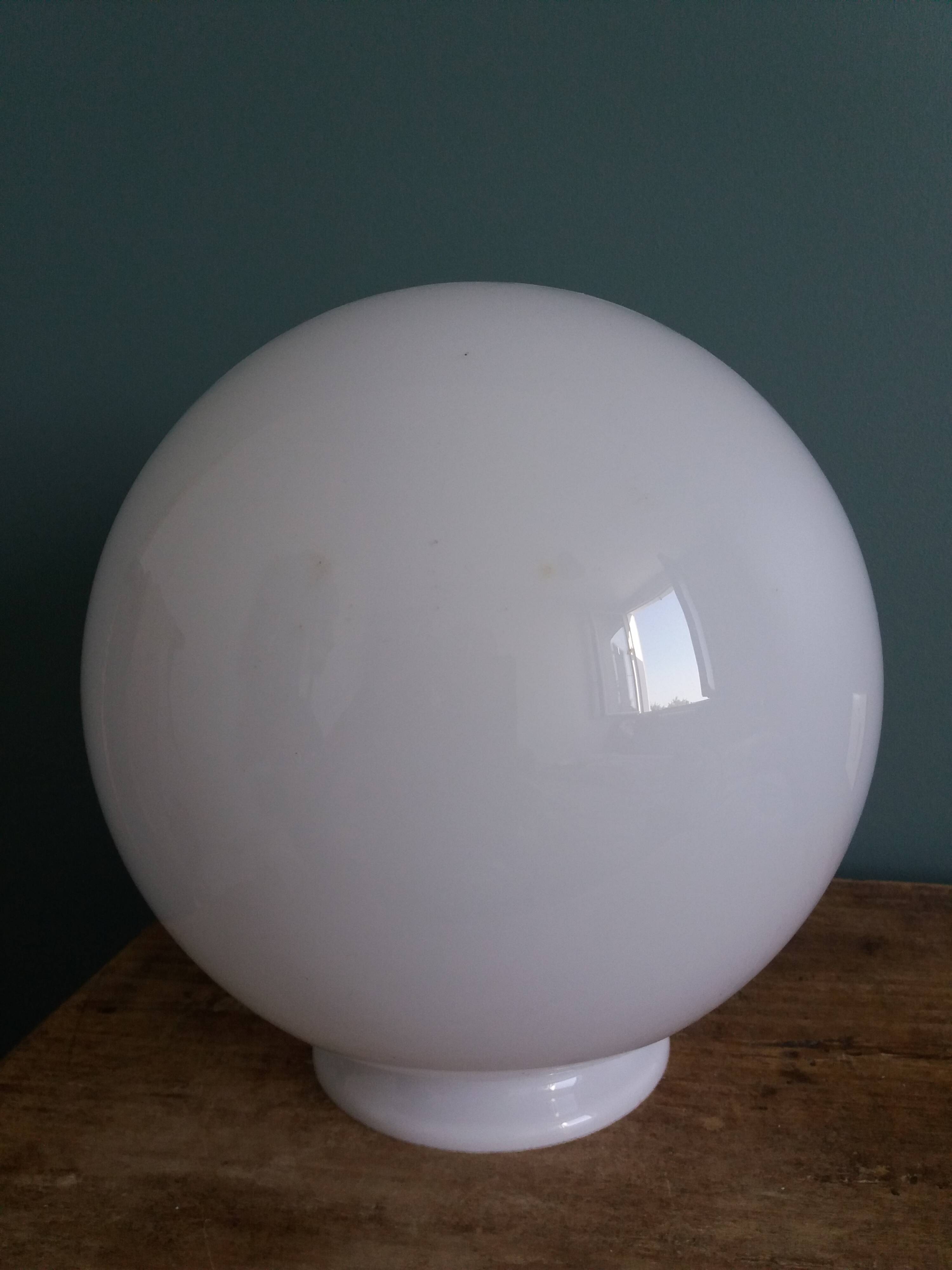 White glass opaline ball globe 20 cm